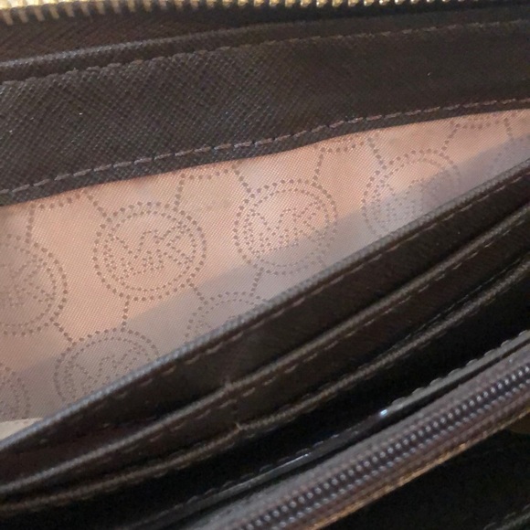 Wristlet - Picture 4 of 4